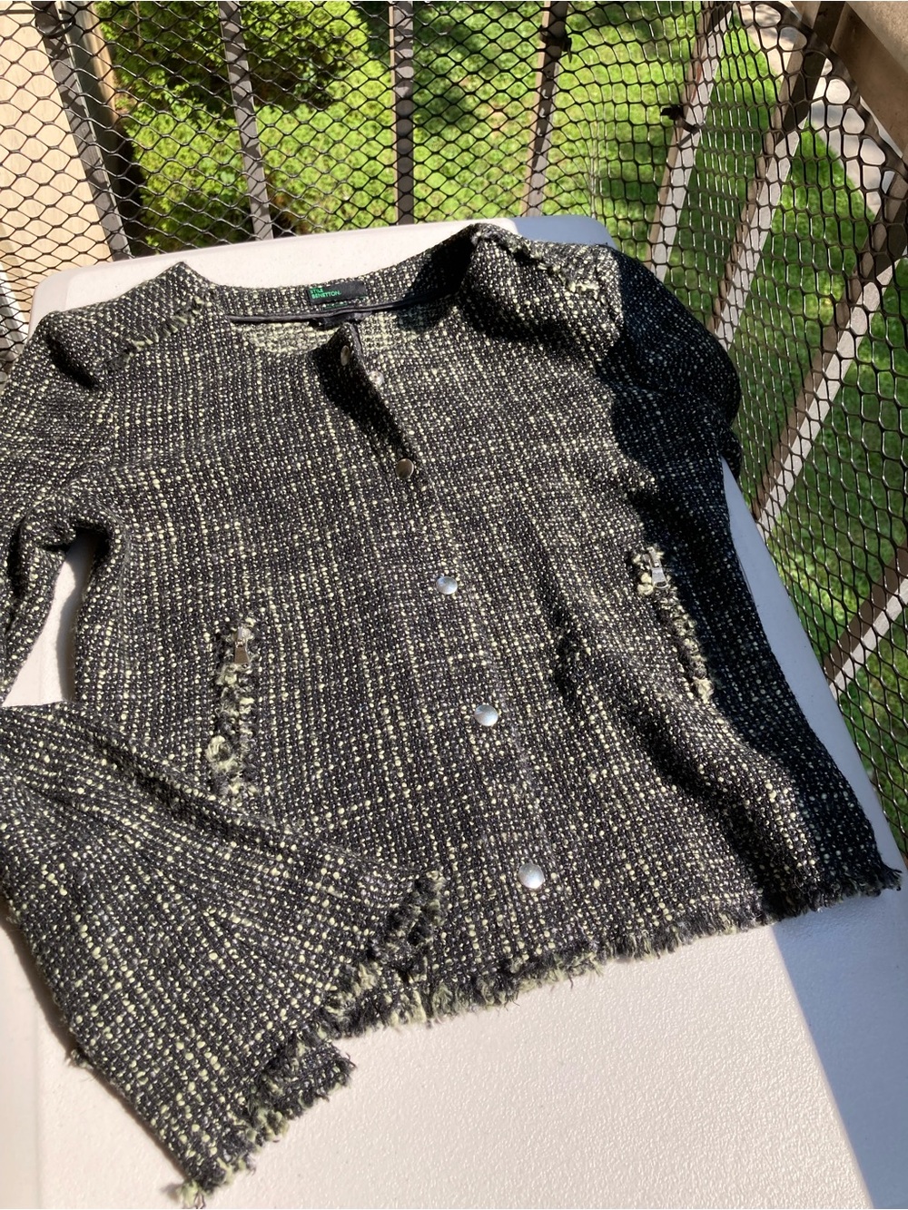 Stile Benetton Tweed Black and Green Tweed Zip Jacket Bell Sleeve Blazer
